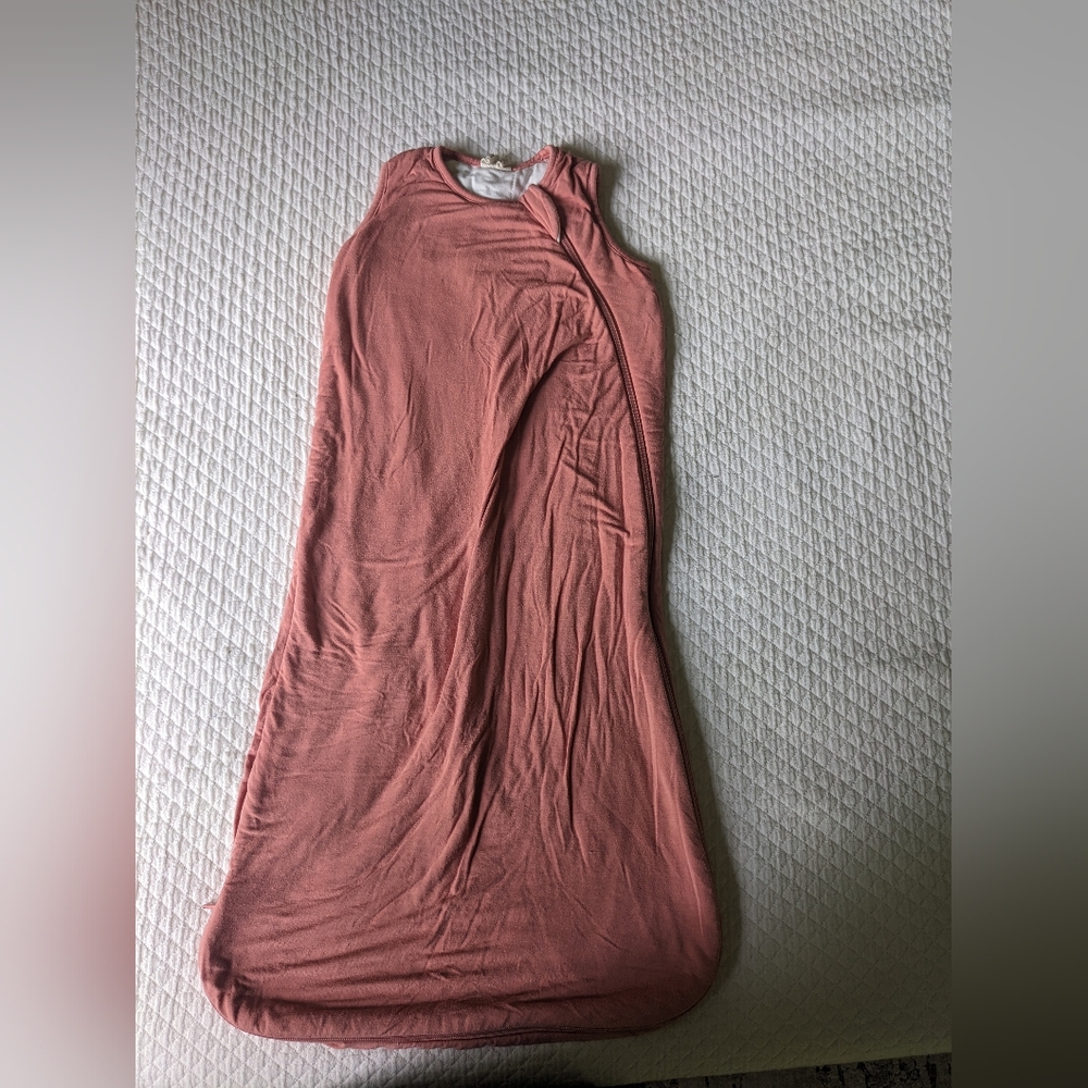 Kyte baby sleep sack.